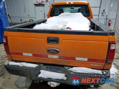 Zdjęcie 6 z 12 samochodu: 2016 FORD F250 SUPER DUTY VIN:1FT7X2A60GEC64132 - miniatura