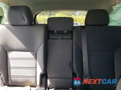 Zdjęcie 10 z 14 samochodu: 2019 KIA SORENTO VIN:5XYPG4A57KG490414 - miniatura