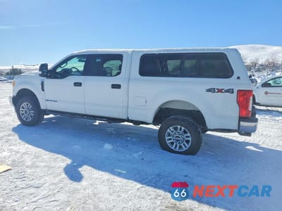 Drugie zdjęcie samochodu z przodu: 2017 FORD F250 SUPER DUTY VIN:1FT7W2BT4HED93824 - miniatura