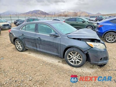 Czwarte zdjęcie samochodu z boku: 2015 CHEVROLET MALIBU 1LT VIN:1G11C5SL0FF332146 - miniatura
