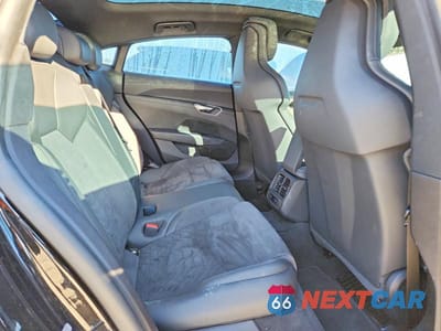 Zdjęcie 10 z 11 samochodu: 2022 AUDI E-TRON GT PREMIUM PLUS VIN:WAUFJBFW5N7007049 - miniatura