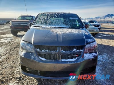 Piąte zdjęcie samochodu w środku: 2018 DODGE GRAND CARAVAN GT VIN:2C4RDGEG3JR202929 - miniatura