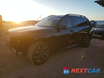 2024 BMW X7 M60I 5UX33EM04R9V48943 - główne zdjęcie licytacji z USA - miniatura
