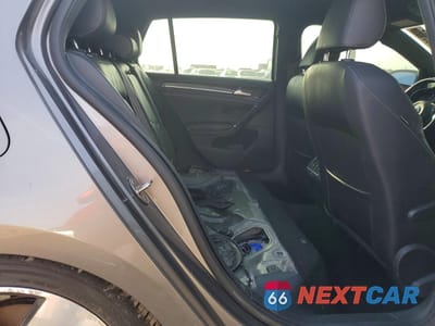 Zdjęcie 10 z 12 samochodu: 2016 VOLKSWAGEN GOLF R VIN:WVWLF7AU5GW201695 - miniatura