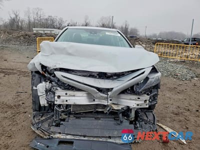 Piąte zdjęcie samochodu w środku: 2023 TOYOTA CAMRY SE VIN:4T1G11AK6PU182593 - miniatura