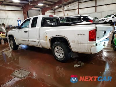 Drugie zdjęcie samochodu z przodu: 2011 DODGE DAKOTA ST VIN:1D7RW2BK6BS713031 - miniatura