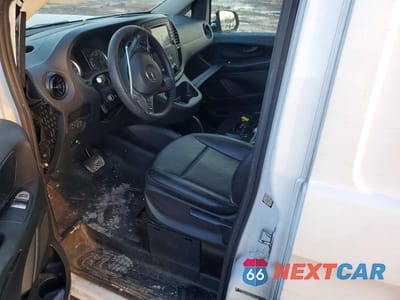 Zdjęcie 7 z 13 samochodu: 2023 MERCEDES-BENZ METRIS VIN:W1YV0CEY7P4243471 - miniatura