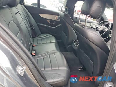 Zdjęcie 10 z 13 samochodu: 2018 MERCEDES-BENZ C 300 4MATIC VIN:55SWF4KB4JU279145 - miniatura
