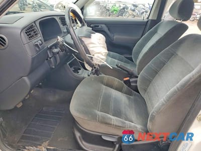 Zdjęcie 7 z 11 samochodu: 1998 VOLKSWAGEN JETTA GL VIN:3VWRA81H7WM209052 - miniatura