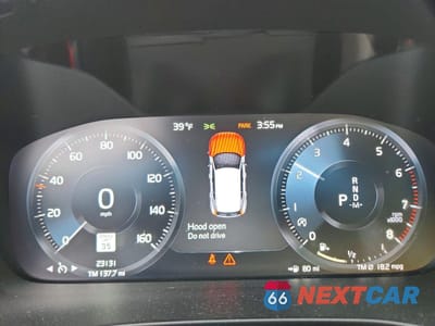 Zdjęcie 9 z 14 samochodu: 2020 VOLVO XC40 T5 MOMENTUM VIN:YV4162UK6L2319306 - miniatura