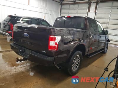 Trzecie zdjęcie samochodu z tyłu: 2019 FORD F150 SUPERCREW VIN:1FTEW1EP1KFB16131 - miniatura