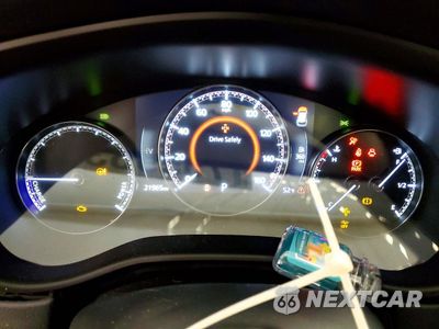 Zdjęcie 9 z 13 samochodu: 2025 MAZDA CX-50 PREMIUM PLUS VIN:7MMVAAEW9SN101484 - miniatura