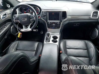 Zdjęcie 8 z 14 samochodu: 2018 JEEP GRAND CHEROKEE TRACKHAWK VIN:1C4RJFN98JC318673 - miniatura