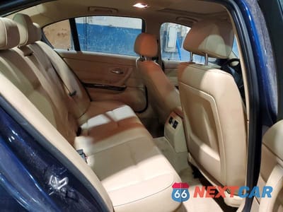 Zdjęcie 10 z 12 samochodu: 2011 BMW 328 XI VIN:WBAPK7C56BF082449 - miniatura
