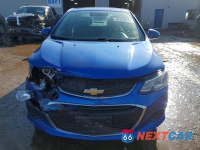 Piąte zdjęcie samochodu w środku: 2020 CHEVROLET SONIC LT VIN:1G1JD5SB9L4121264 - miniatura