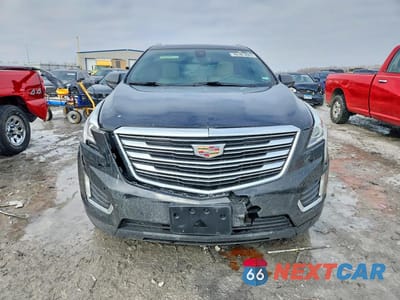 Piąte zdjęcie samochodu w środku: 2017 CADILLAC XT5 LUXURY VIN:1GYKNBRS2HZ317452 - miniatura