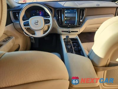Zdjęcie 8 z 13 samochodu: 2025 VOLVO XC60 PLUS VIN:YV4M12RC9S1027974 - miniatura