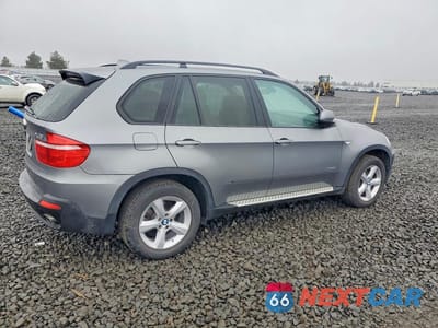 Trzecie zdjęcie samochodu z tyłu: 2010 BMW X5 XDRIVE30I VIN:5UXFE4C51AL384718 - miniatura