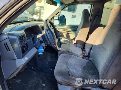 Zdjęcie 7 z 13 samochodu: 1999 FORD F450 SUPER DUTY VIN:1FDXF46F2XEA89112 - miniatura
