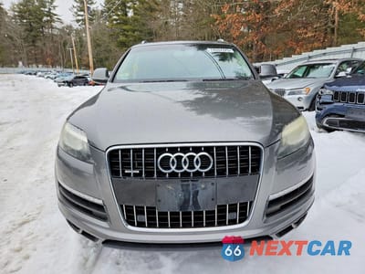 Piąte zdjęcie samochodu w środku: 2014 AUDI Q7 PREMIUM PLUS VIN:WA1LGAFE6ED019826 - miniatura