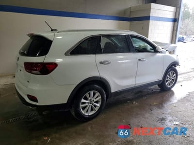 Trzecie zdjęcie samochodu z tyłu: 2020 KIA SORENTO LX VIN:5XYPGDA38LG645083 - miniatura