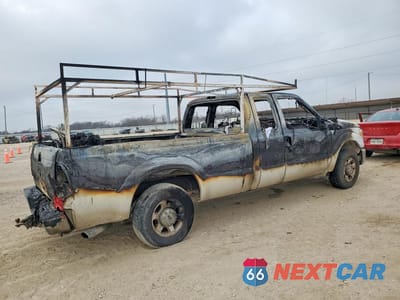Trzecie zdjęcie samochodu z tyłu: 2016 FORD F250 SUPER DUTY VIN:1FT7X2A68GEC82135 - miniatura