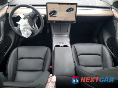 Zdjęcie 8 z 11 samochodu: 2023 TESLA MODEL Y VIN:7SAYGAEE1PF798600 - miniatura