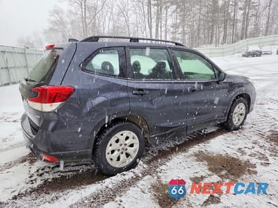 Trzecie zdjęcie samochodu z tyłu: 2019 SUBARU FORESTER VIN:JF2SKACC1KH530465 - miniatura