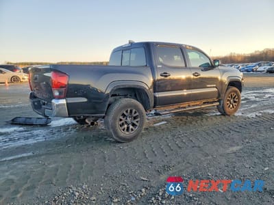 Trzecie zdjęcie samochodu z tyłu: 2022 TOYOTA TACOMA DOUBLE CAB VIN:3TYAX5GN1NT059761 - miniatura