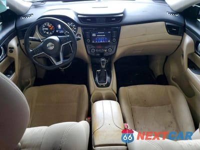 Zdjęcie 8 z 13 samochodu: 2020 NISSAN ROGUE S VIN:JN8AT2MV6LW102292 - miniatura