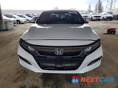 Piąte zdjęcie samochodu w środku: 2019 HONDA ACCORD SPORT VIN:1HGCV1F36KA067416 - miniatura