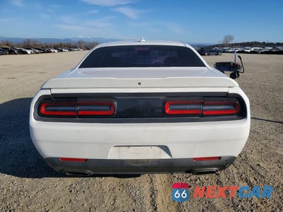 Zdjęcie 6 z 12 samochodu: 2016 DODGE CHALLENGER SXT VIN:2C3CDZAG1GH309620 - miniatura