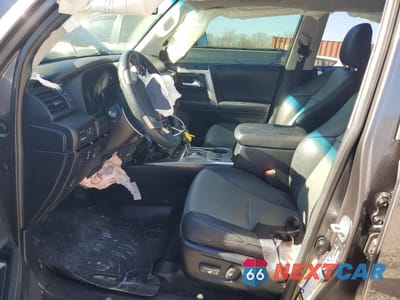 Zdjęcie 7 z 13 samochodu: 2019 TOYOTA 4RUNNER VIN:JTEBU5JR5K5663783 - miniatura