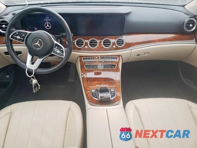 Zdjęcie 8 z 11 samochodu: 2020 MERCEDES-BENZ E 450 4MATIC VIN:WDDZH6JB4LA751884 - miniatura