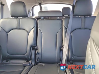 Zdjęcie 10 z 13 samochodu: 2025 HONDA PILOT EXL VIN:5FNYG1H48SB017435 - miniatura