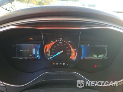 Zdjęcie 9 z 12 samochodu: 2015 FORD FUSION SE PHEV VIN:3FA6P0PU3FR264665 - miniatura