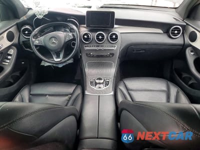 Zdjęcie 8 z 14 samochodu: 2019 MERCEDES-BENZ GLC 300 VIN:WDC0G4JB0KF507140 - miniatura