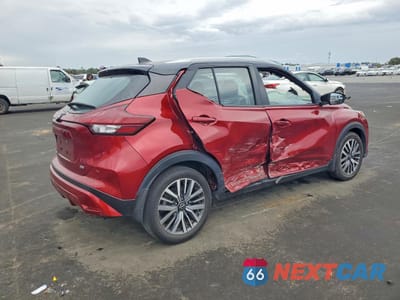 Trzecie zdjęcie samochodu z tyłu: 2023 NISSAN KICKS SV VIN:3N1CP5CV0PL549422 - miniatura