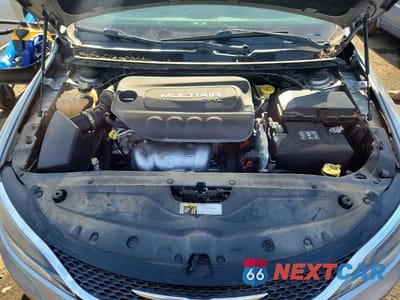 Zdjęcie 11 z 12 samochodu: 2016 CHRYSLER 200 LIMITED VIN:1C3CCCAB7GN144099 - miniatura