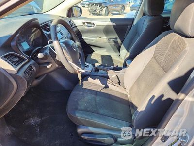 Zdjęcie 7 z 11 samochodu: 2015 NISSAN SENTRA S VIN:3N1AB7AP1FY357918 - miniatura