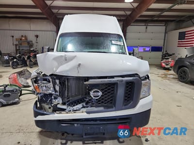 Piąte zdjęcie samochodu w środku: 2014 NISSAN NV 1500 DELIVERY VAN VIN:1N6AF0LY7EN110488 - miniatura