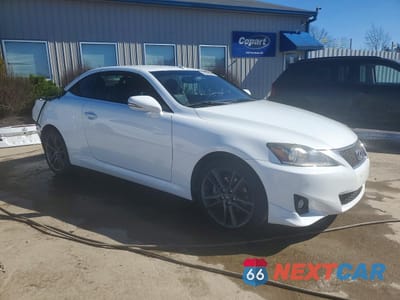 Czwarte zdjęcie samochodu z boku: 2014 LEXUS IS 250C BASE VIN:JTHFF2C20E2530190 - miniatura
