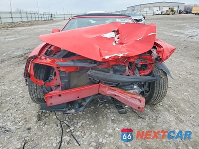 Piąte zdjęcie samochodu w środku: 2015 CHEVROLET CAMARO LT VIN:2G1FD3D39F9280867 - miniatura