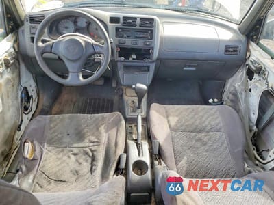 Zdjęcie 8 z 13 samochodu: 1998 TOYOTA RAV4 VIN:JT3GP10V6W0023324 - miniatura