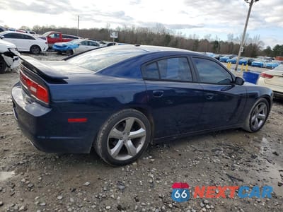 Trzecie zdjęcie samochodu z tyłu: 2013 DODGE CHARGER SE VIN:2C3CDXBG0DH633401 - miniatura