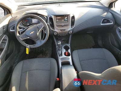 Zdjęcie 8 z 11 samochodu: 2018 CHEVROLET CRUZE LT VIN:1G1BE5SM6J7106686 - miniatura