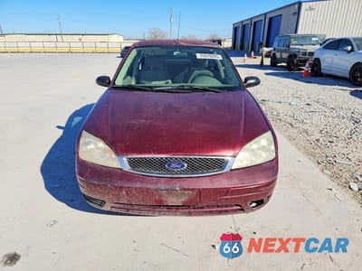 Piąte zdjęcie samochodu w środku: 2007 FORD FOCUS ZX4 VIN:1FAFP34N57W363694 - miniatura