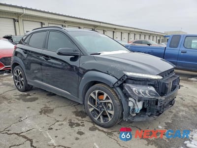 Czwarte zdjęcie samochodu z boku: 2022 HYUNDAI KONA LIMITED VIN:KM8K5CA37NU811469 - miniatura