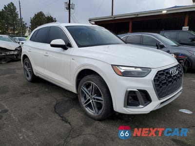 Czwarte zdjęcie samochodu z boku: 2022 AUDI Q5 E PREMIUM 55 VIN:WA1G2AFY4N2020835 - miniatura