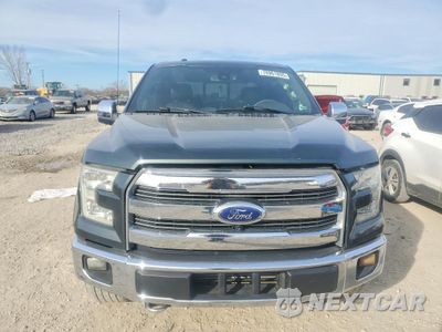 Piąte zdjęcie samochodu w środku: 2015 FORD F150 SUPERCREW VIN:1FTEW1EG5FFB69968 - miniatura